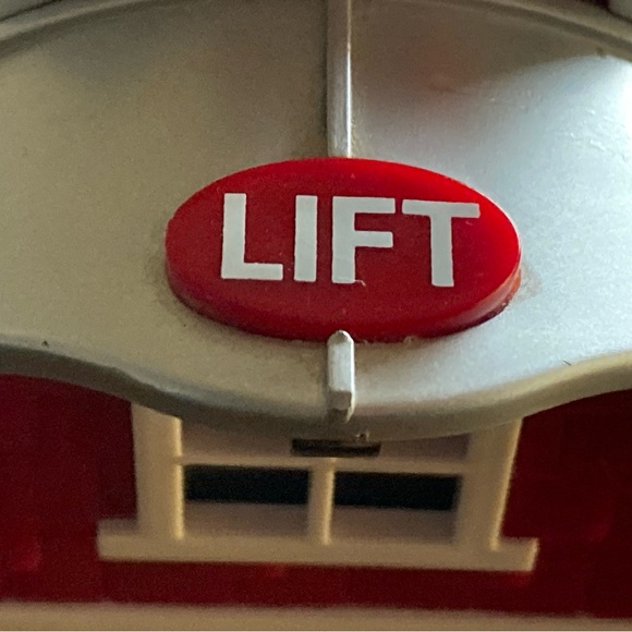 Vintage The Original Red “Barn Cookie Jar” Plays “Green Acres” Theme Song Works - Picture 11 of 16